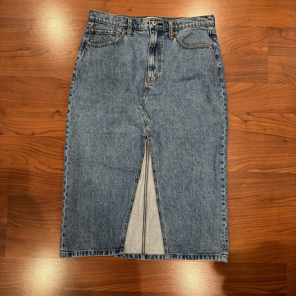 Abercrombie Denim Midi Skirt with Front Slit size 31
